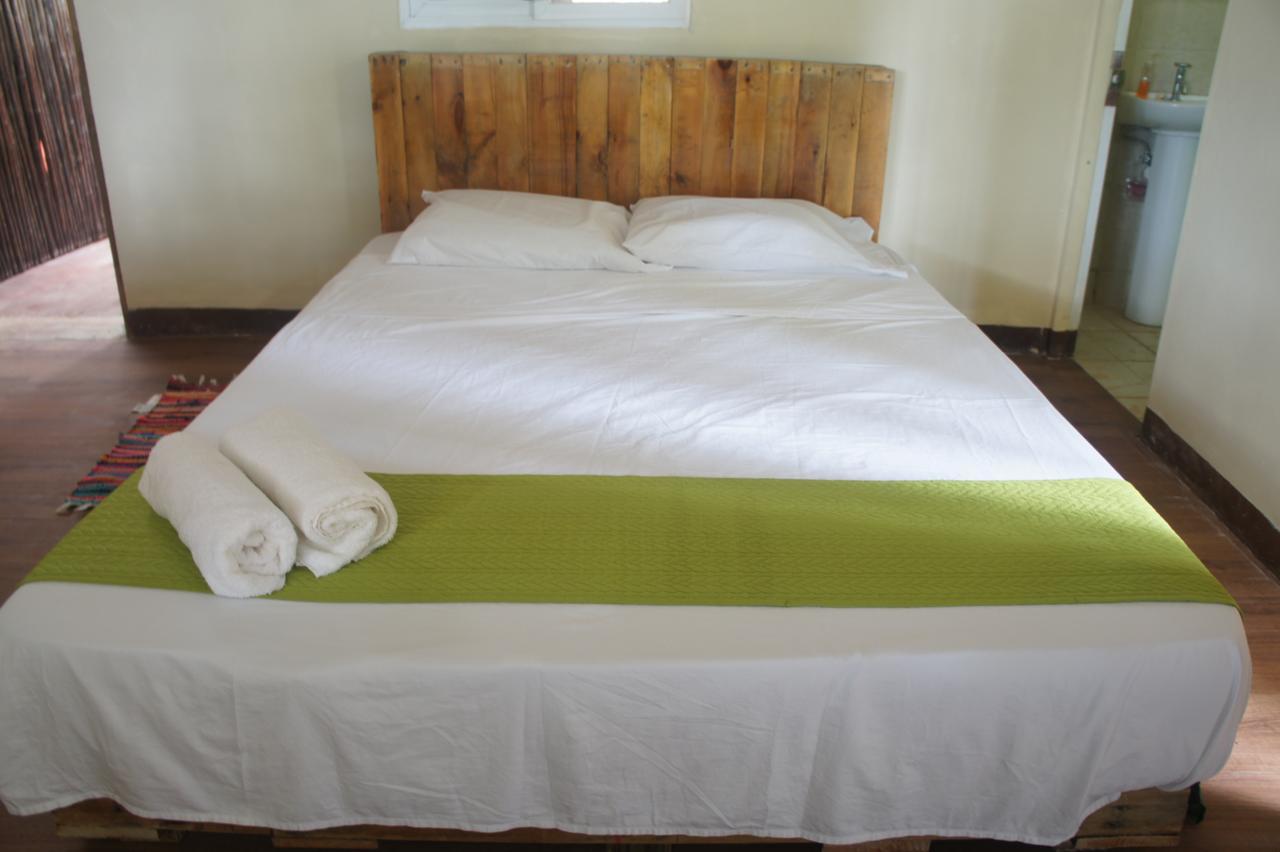 Cebaco Sunrise Lodge Isla Cebaco エクステリア 写真
