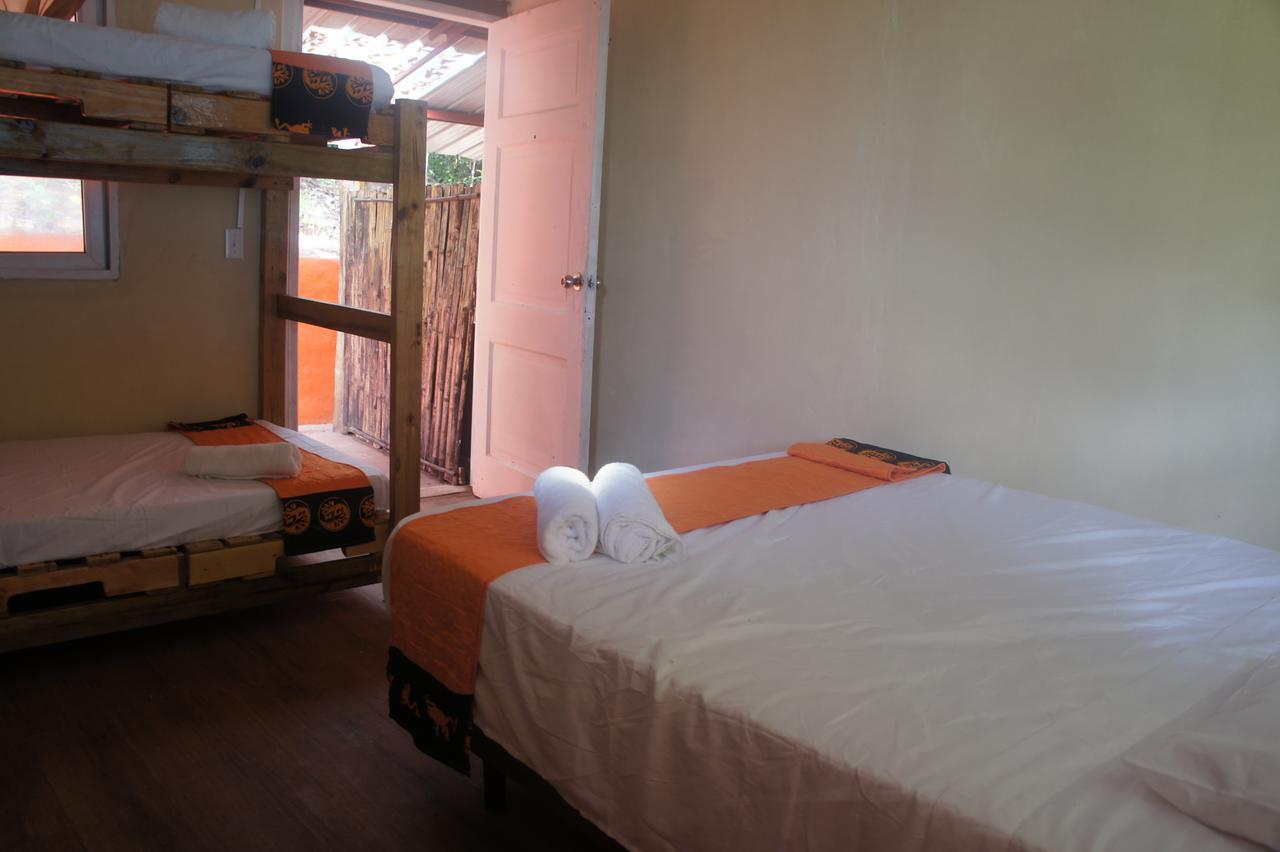 Cebaco Sunrise Lodge Isla Cebaco エクステリア 写真