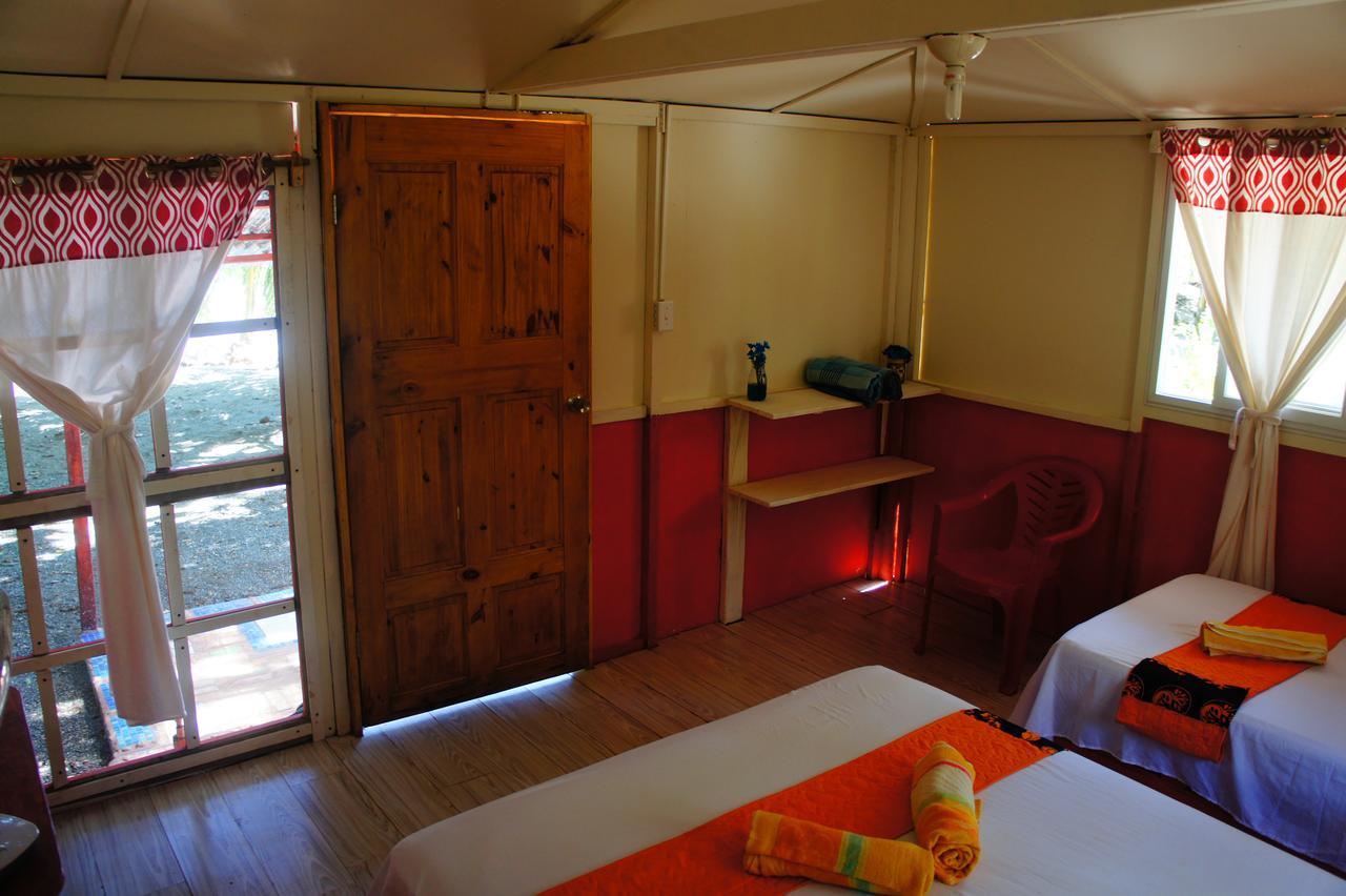 Cebaco Sunrise Lodge Isla Cebaco エクステリア 写真