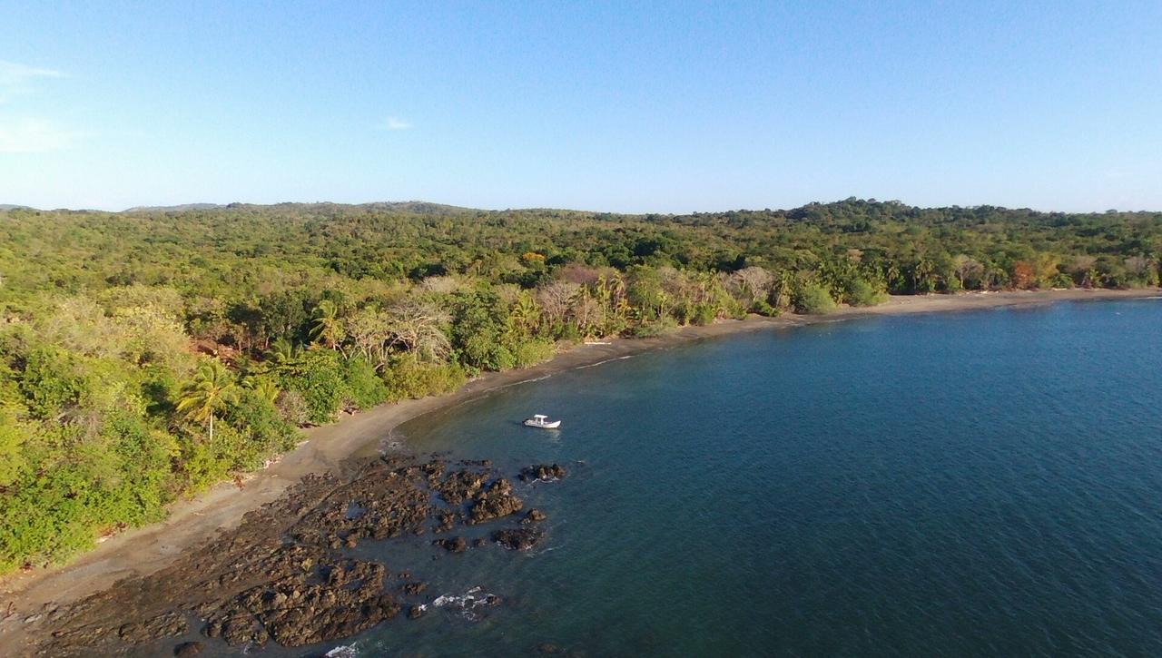 Cebaco Sunrise Lodge Isla Cebaco エクステリア 写真
