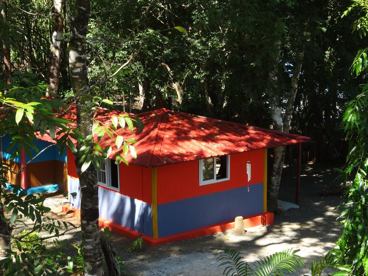 Cebaco Sunrise Lodge Isla Cebaco エクステリア 写真